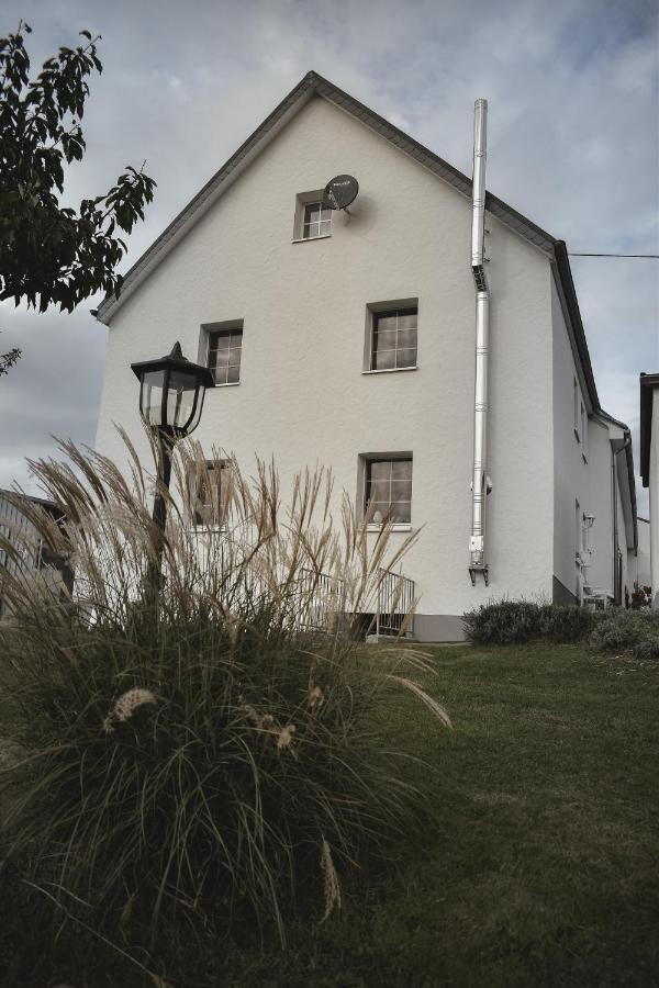 Dom wakacyjny Wohlfuehl-ferienhaus Eifel-landurlaub Mit Herz *